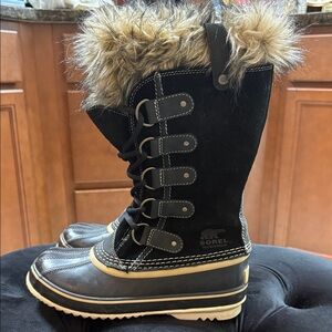 Sorel Joan of Arctic Black and Tan Waterproof Winter Boots Sz 7.5
